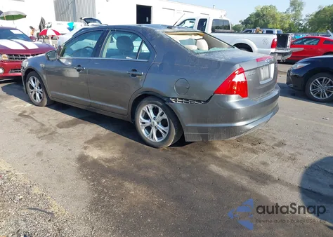 2012 Ford Fusion Se z USA, uszkodzony, nr VIN 3FAHP0HA1CR232774